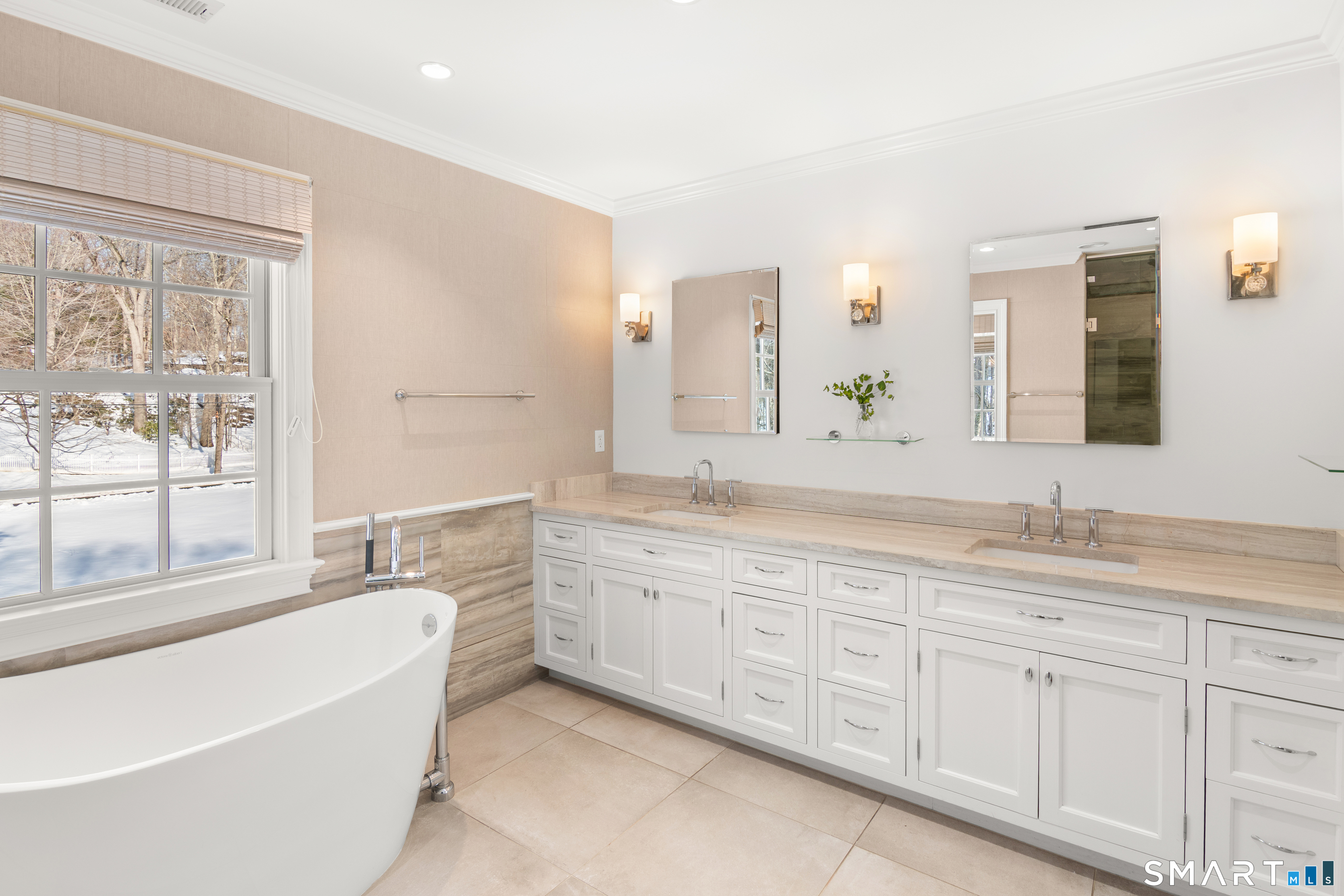 19 Circle Road Darien, CT 06820 - Photo 27 of 37