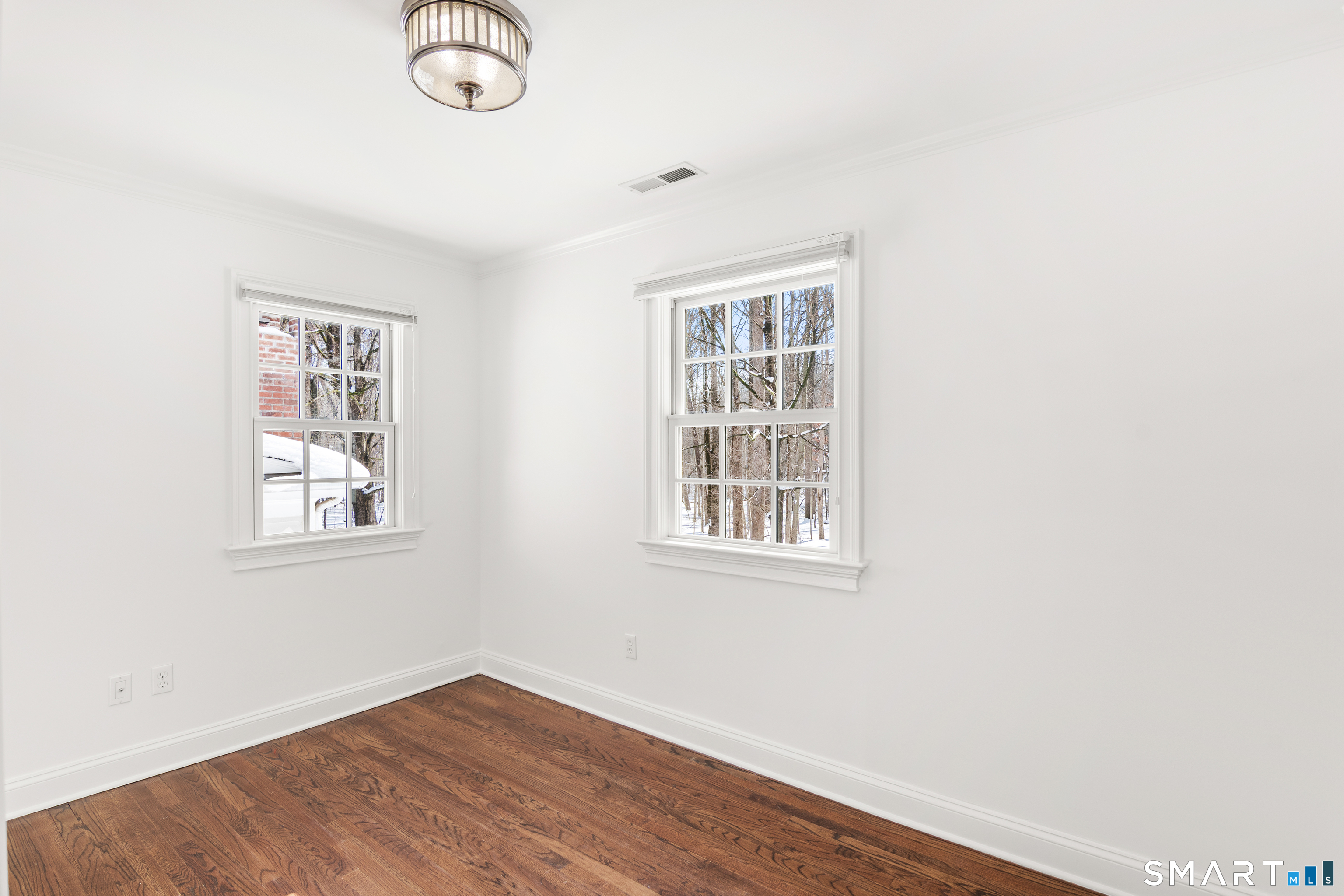 19 Circle Road Darien, CT 06820 - Photo 30 of 37