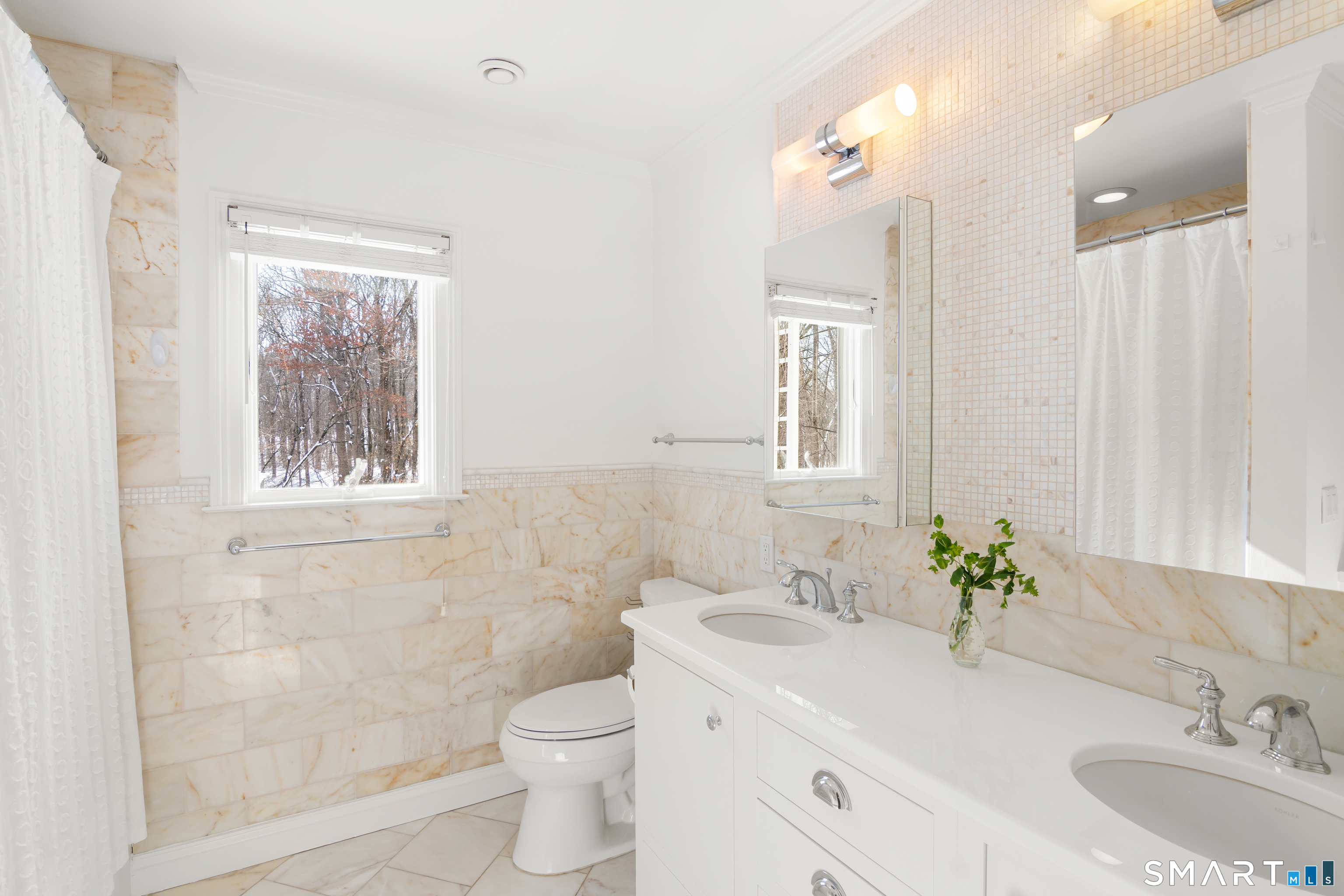 19 Circle Road Darien, CT 06820 - Photo 31 of 37