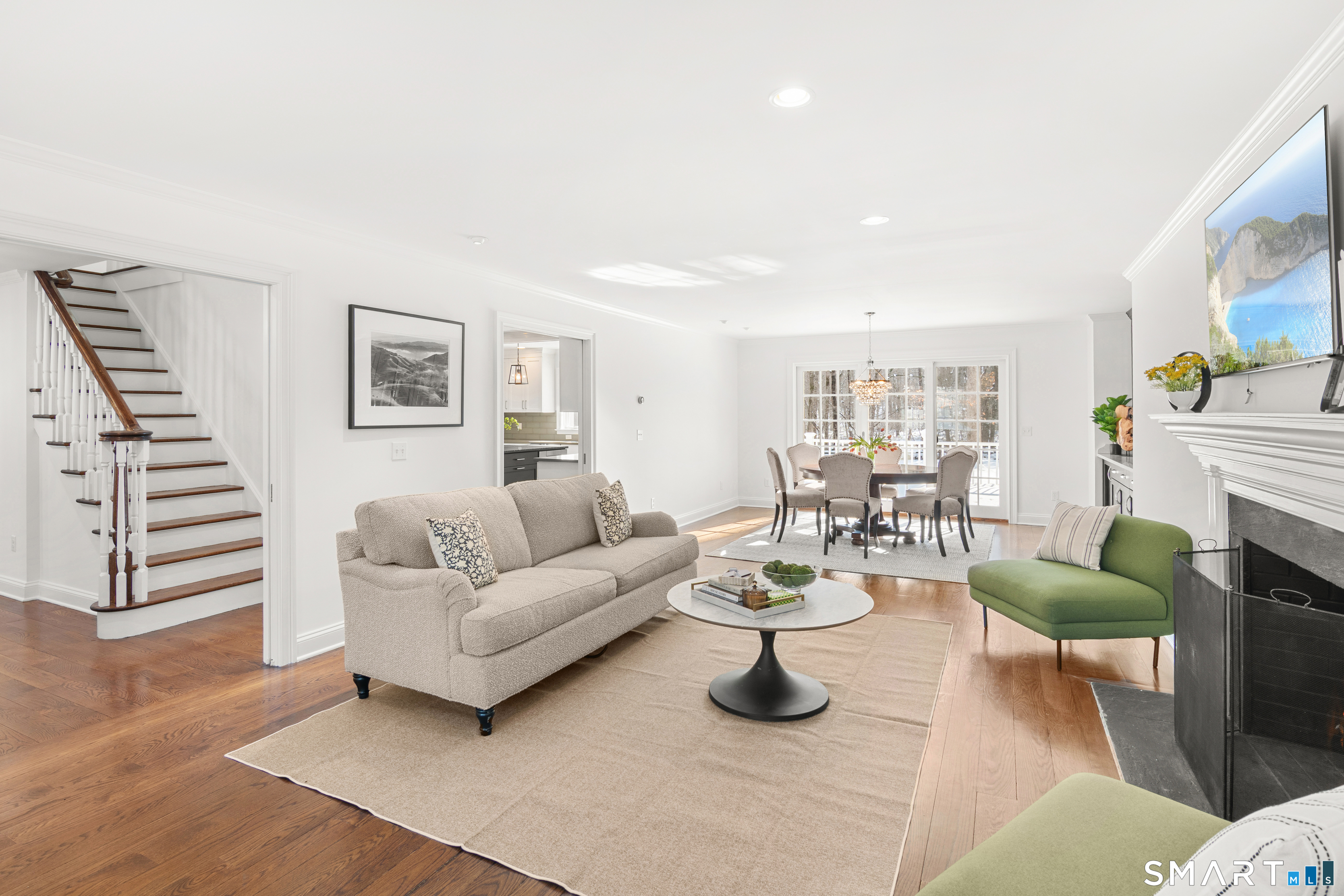 19 Circle Road Darien, CT 06820 - Photo 6 of 37