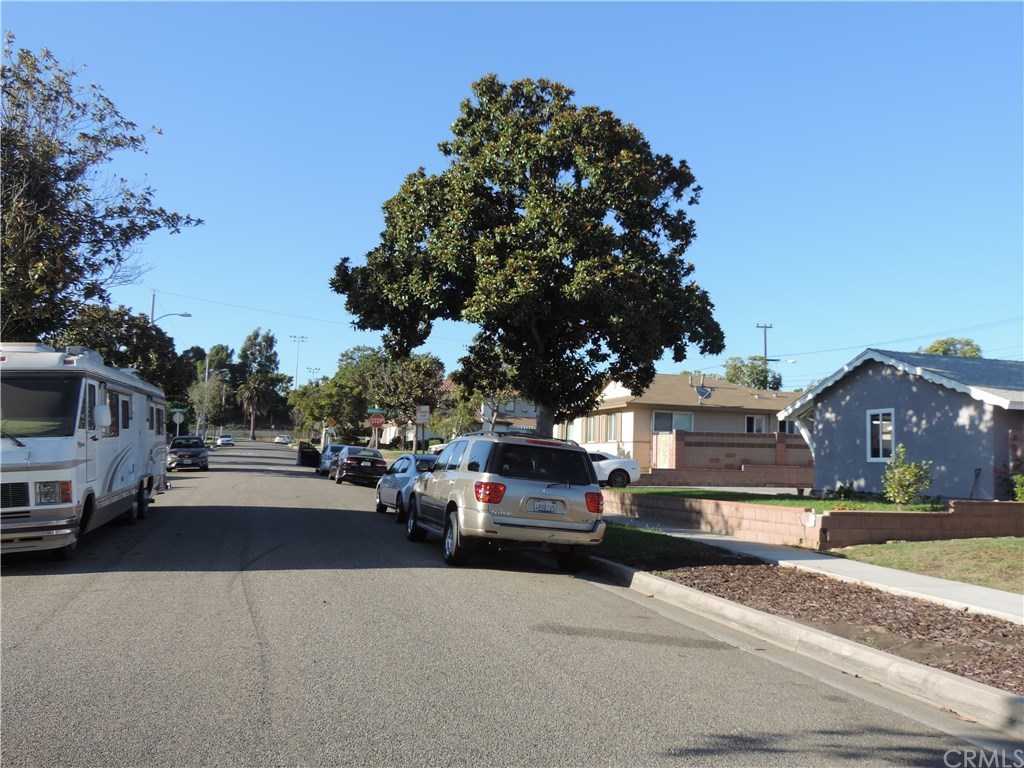 19220 Fariman Drive Carson, CA 90746 - Photo 3 of 13