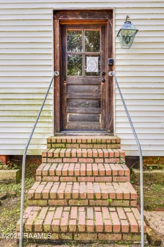 $389,000 | 105 Washington Street, Breaux Bridge, LA 70517