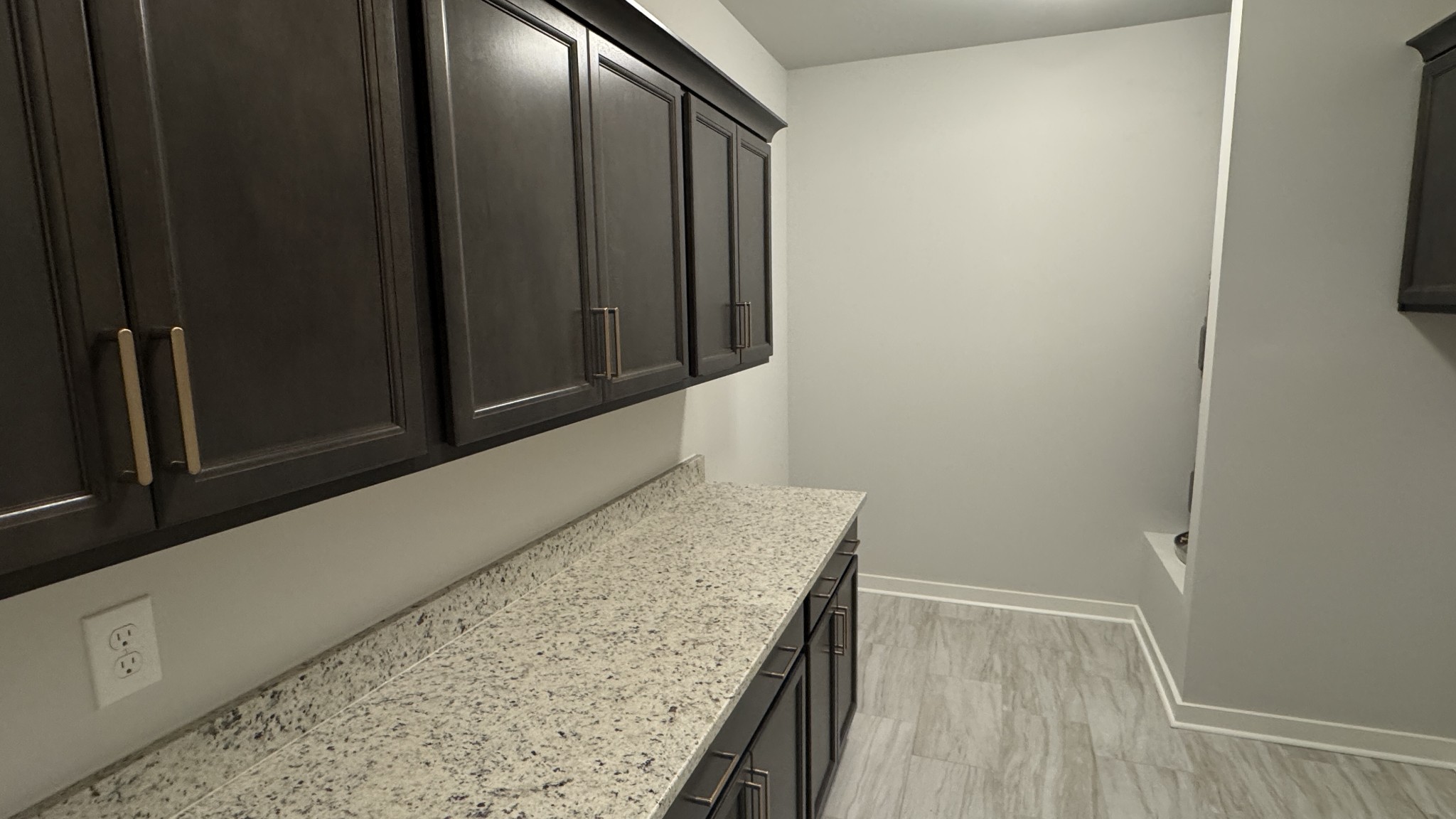 532 West Foxrun Springfield, TN 37172 - Photo 5 of 18