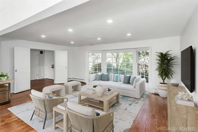 $2,000,000 | 1402 Bay Boulevard, Atlantic Beach, NY 11509