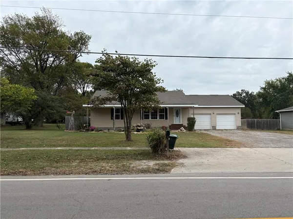 $225,000 | 206 South Broadway Street, Franklin, KS 66735