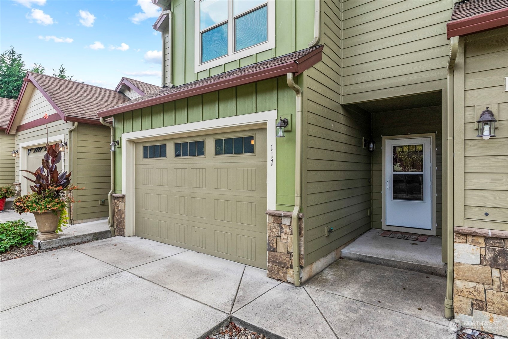 117 North 43rd Place Ridgefield, WA 98642 - Photo 3 of 32