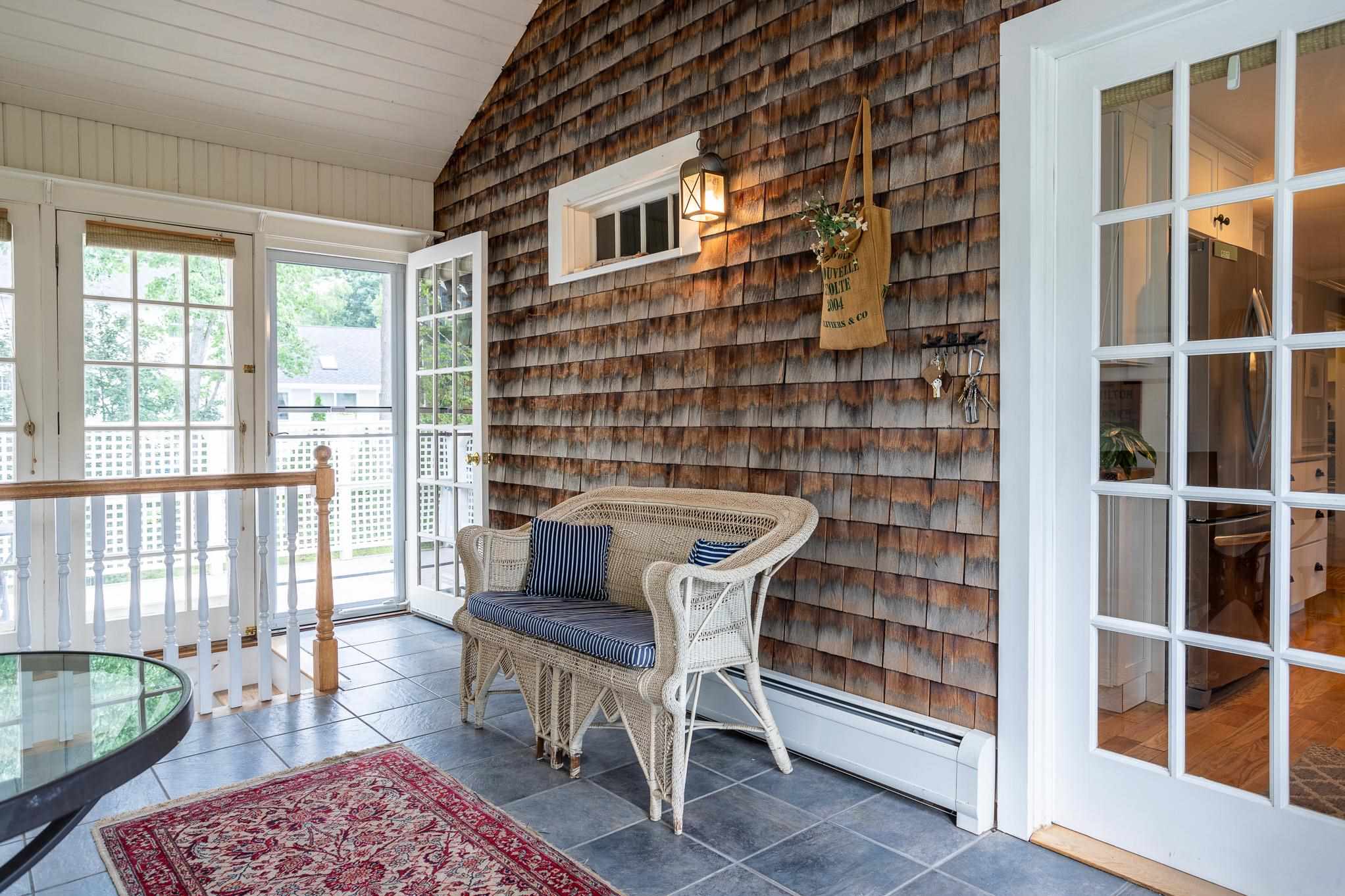 17 Randall Street Hampton, NH 03842 - Photo 4 of 38