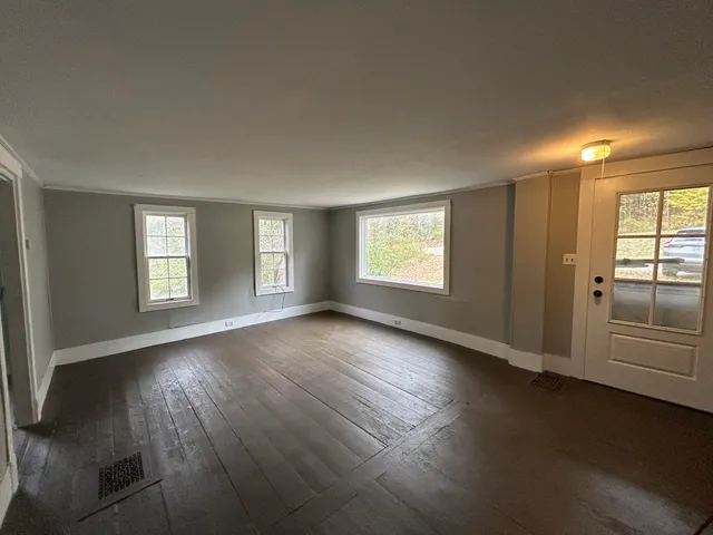 $238,500 | 1477 Main Street, Readfield, ME 04355