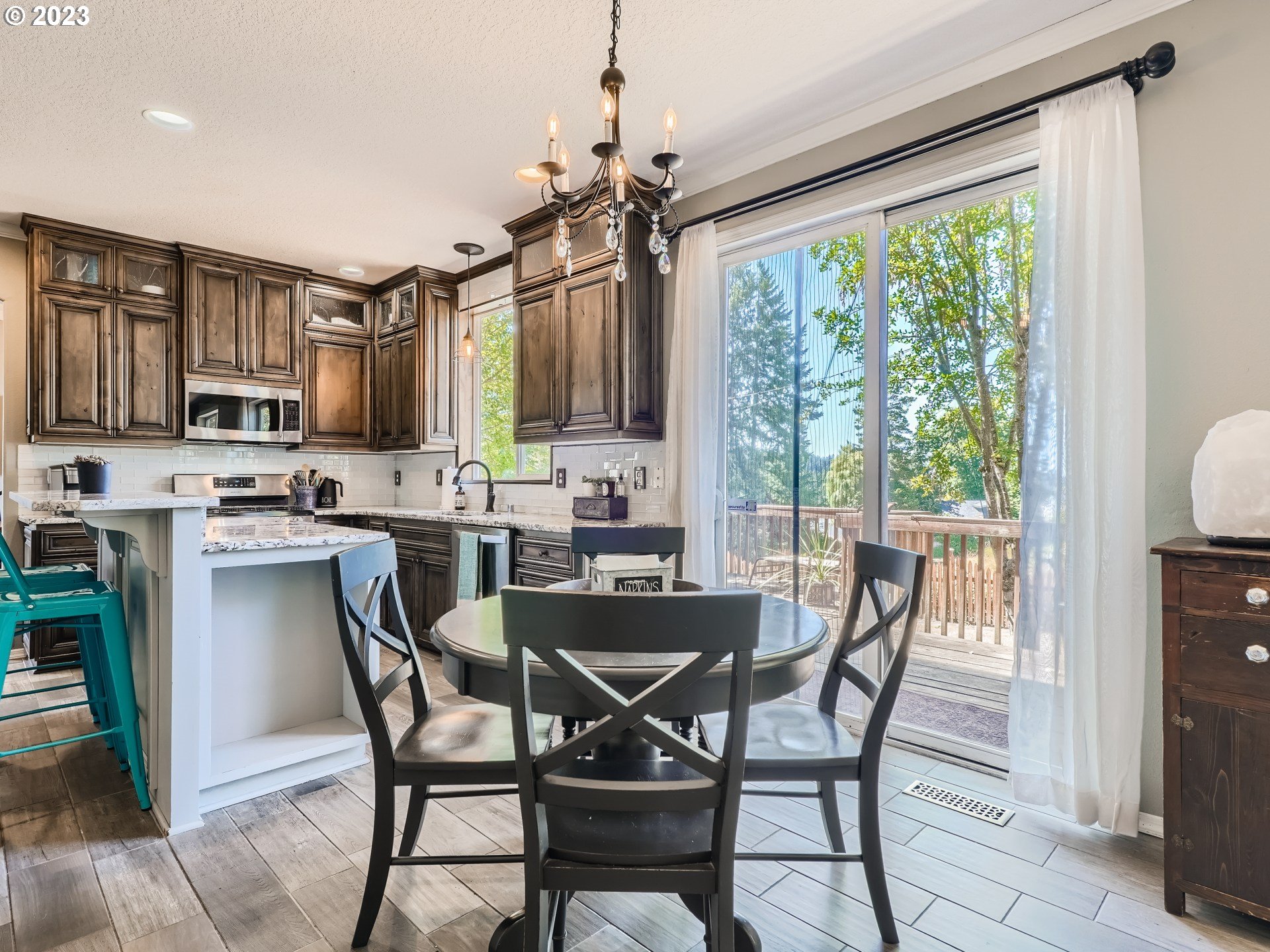 721 Northeast 40th Circle Camas, WA 98607 - Photo 14 of 29 Dining Area