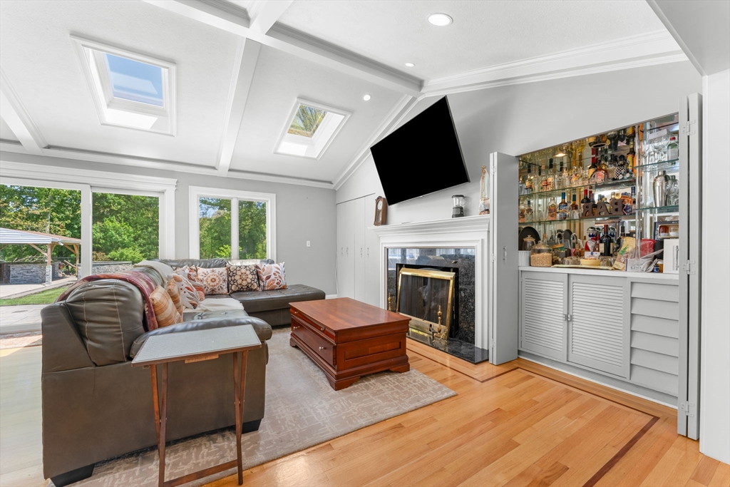 59 Briarcliff Road Brockton, MA 02301 - Photo 13 of 40