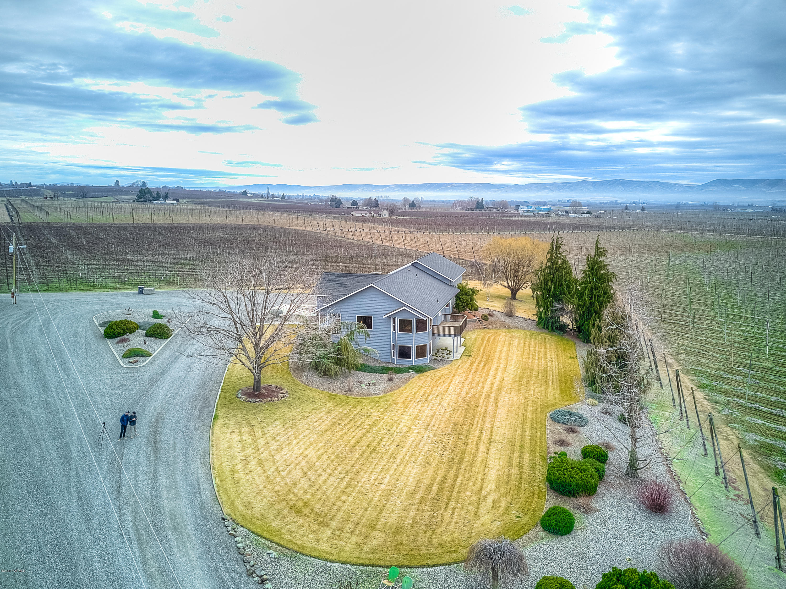 630 Belma Road Grandview, WA 98930 - Photo 56 of 71 a view of a swimming pool with a patio