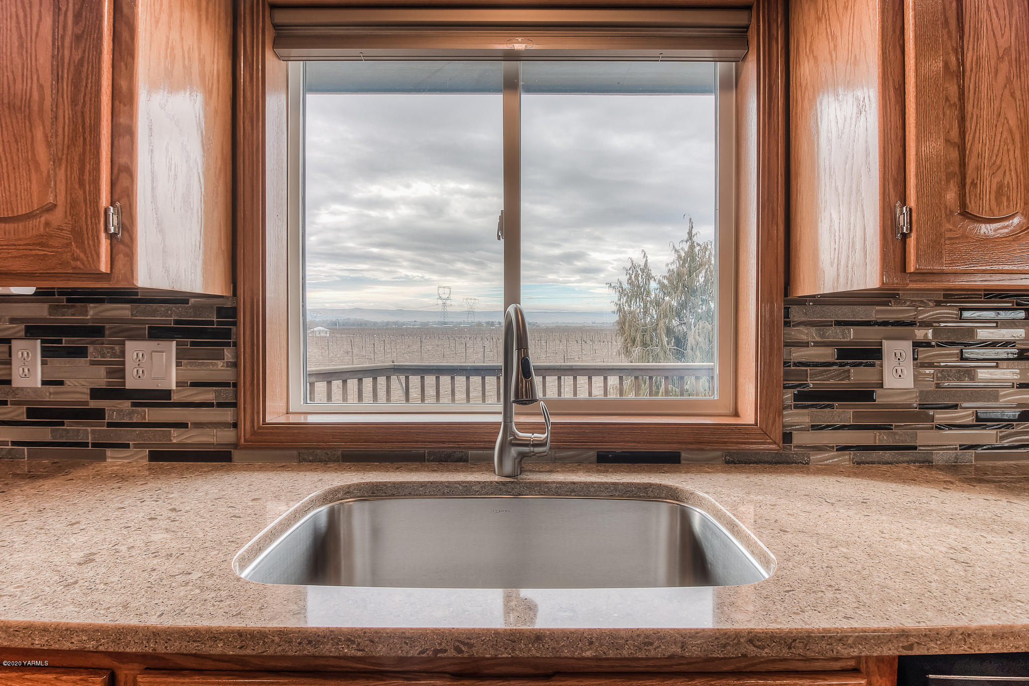 630 Belma Road Grandview, WA 98930 - Photo 7 of 71 46