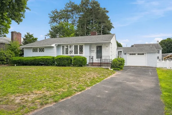 $499,900 | 12 York Terrace, Lynn, MA 01904