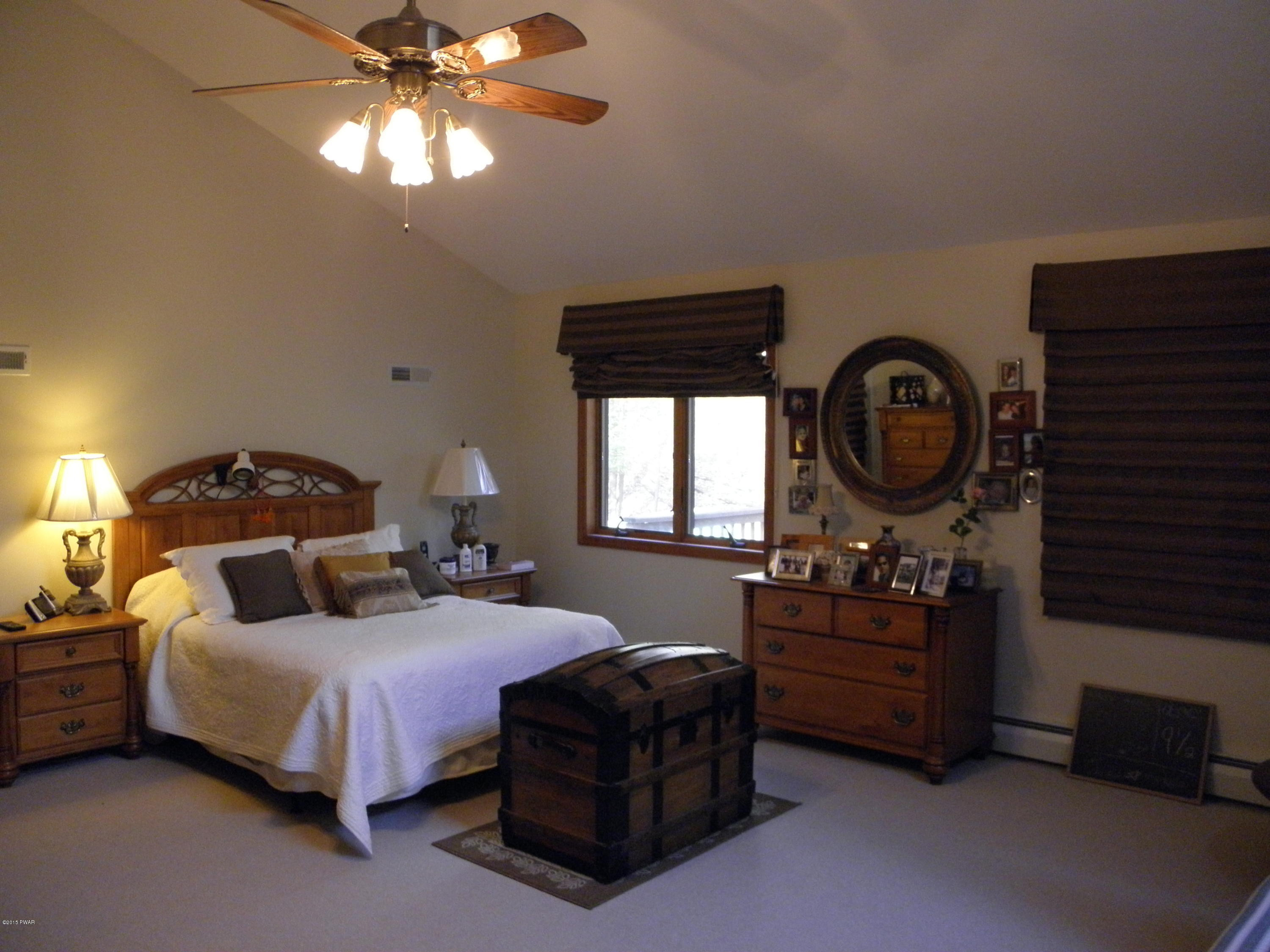 Blueberry Lane Paupack, PA 18451 - Photo 10 of 34