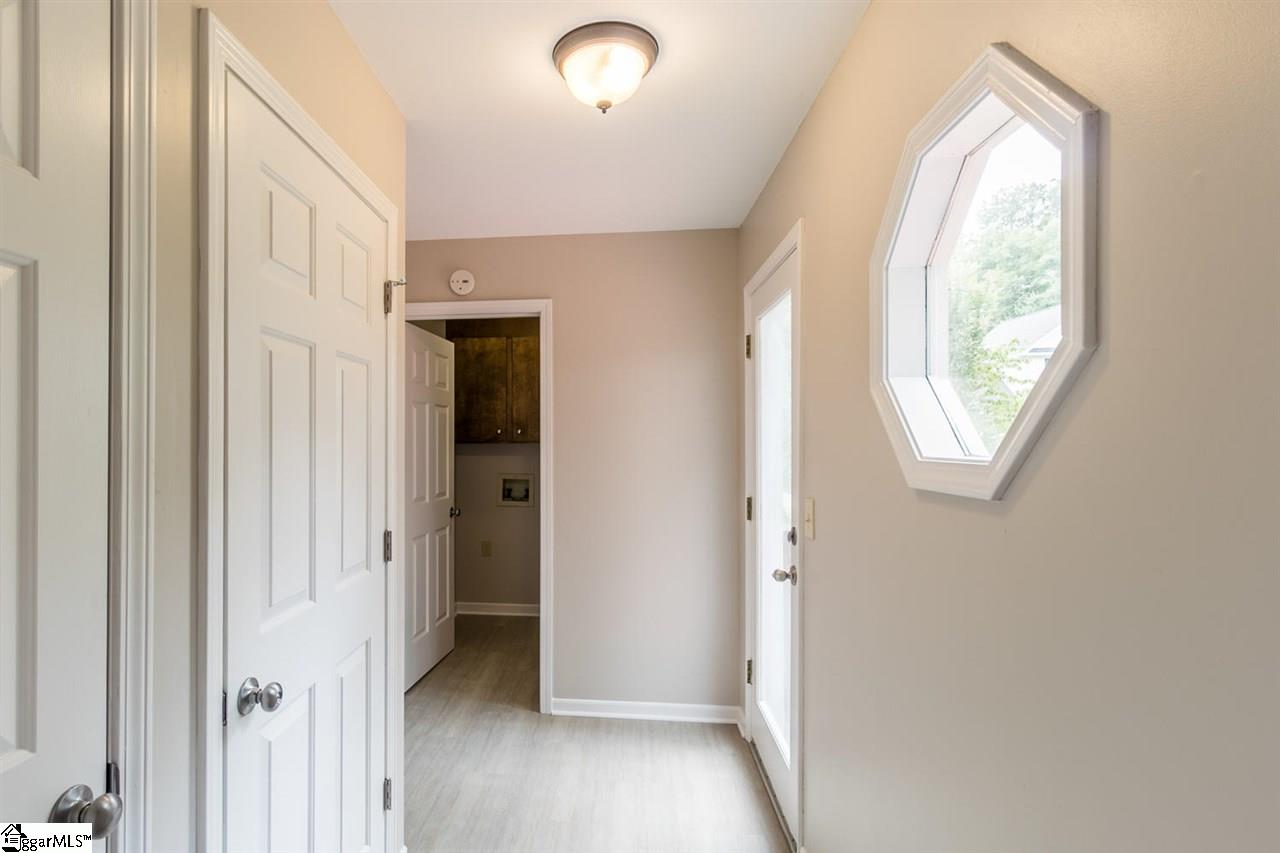 519 Windward Way Greer, SC 29650 - Photo 11 of 28 Gallery Image 11