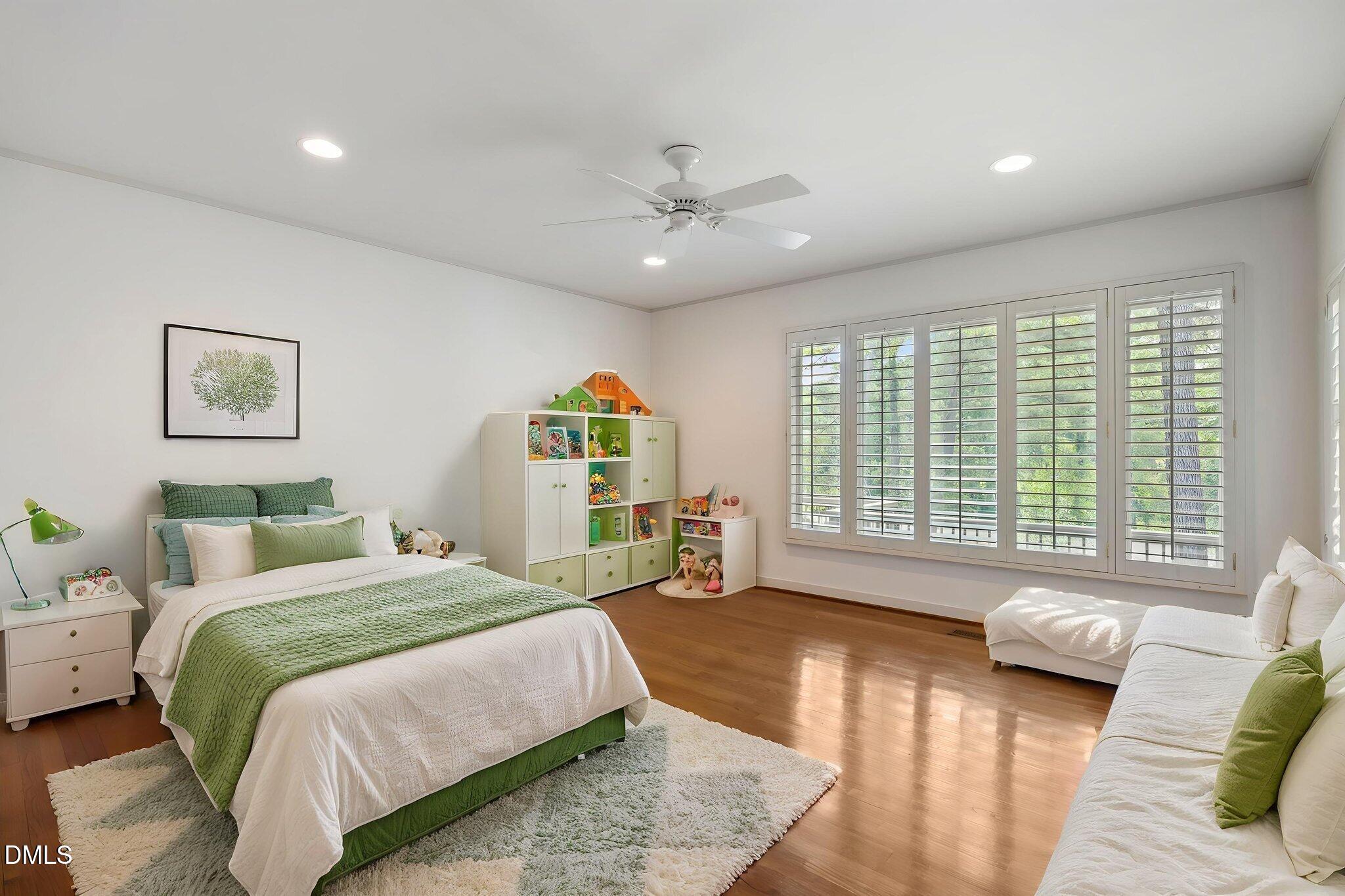 501 Valley Road Fayetteville, NC 28305 - Photo 32 of 72 44-web-or-mls-484A9579 virtually staged