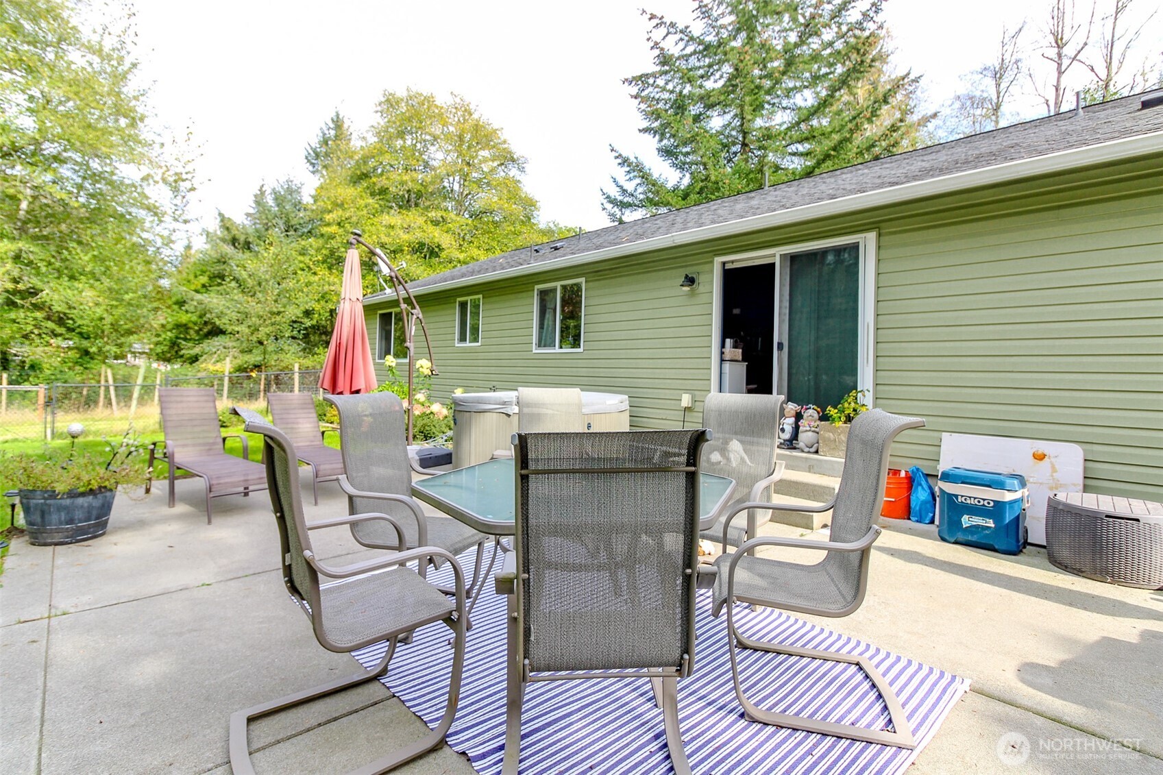 2924 Sapp Road Southwest Tumwater, WA 98512 - Photo 11 of 35 Gallery Image 11