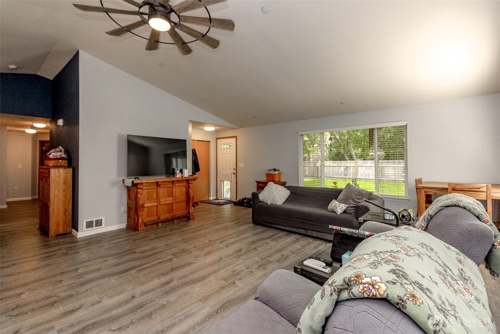 2924 Sapp Road Southwest Tumwater, WA 98512 - Photo 16 of 35 Gallery Image 16