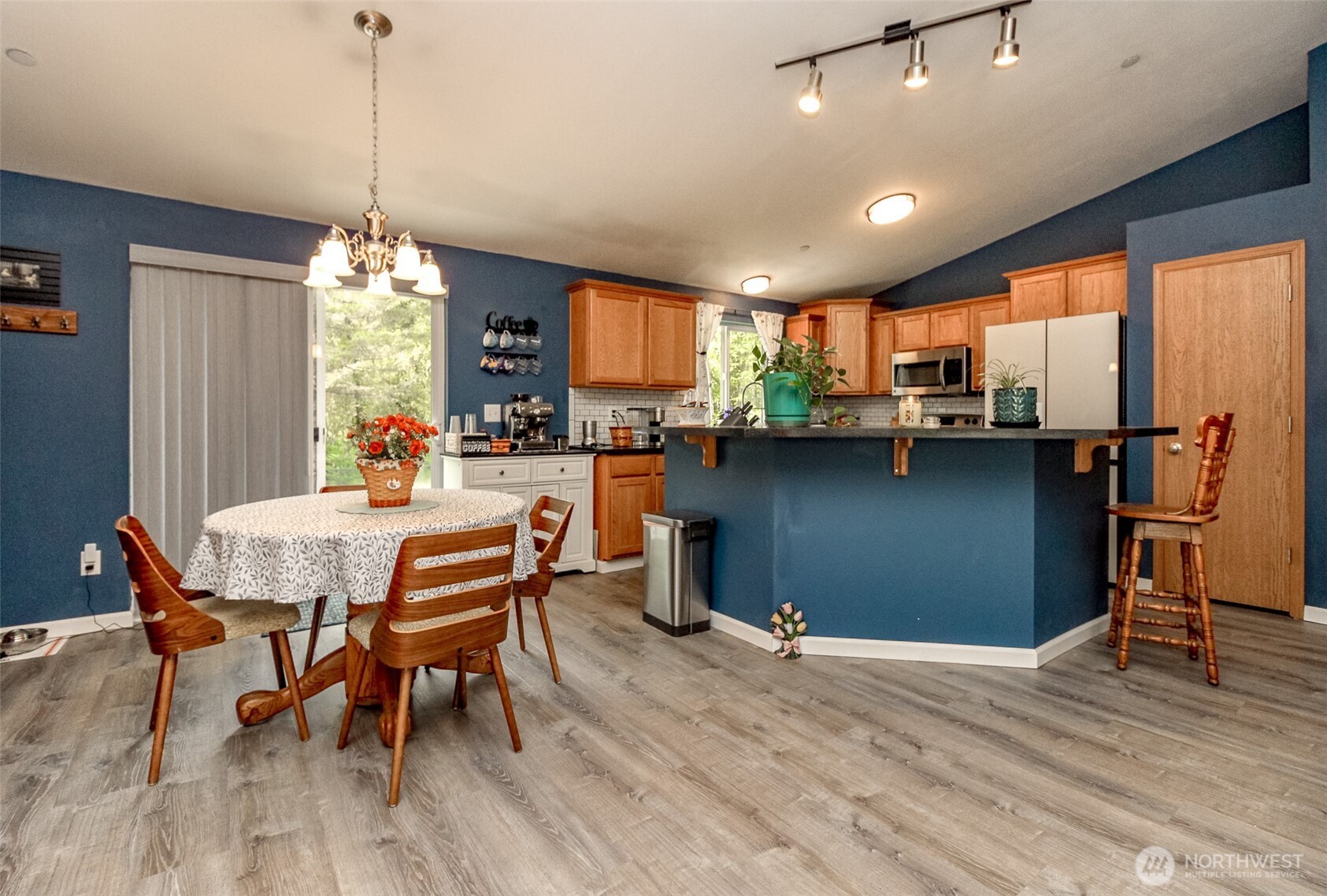 2924 Sapp Road Southwest Tumwater, WA 98512 - Photo 17 of 35 Gallery Image 17