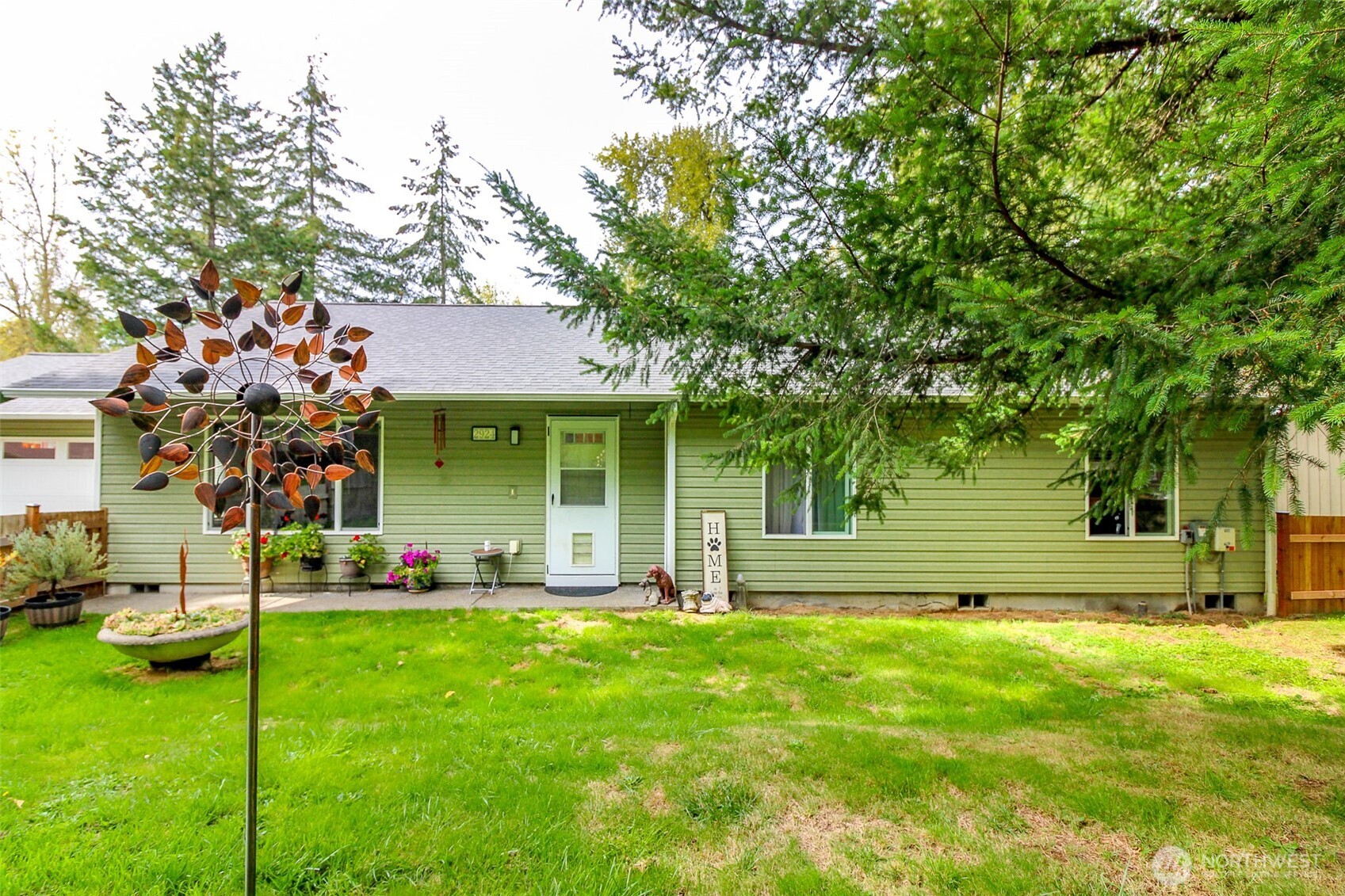 2924 Sapp Road Southwest Tumwater, WA 98512 - Photo 2 of 35 Gallery Image 2