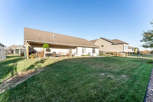$392,500 | 1362 Lookout Circle, Derby, KS 67037