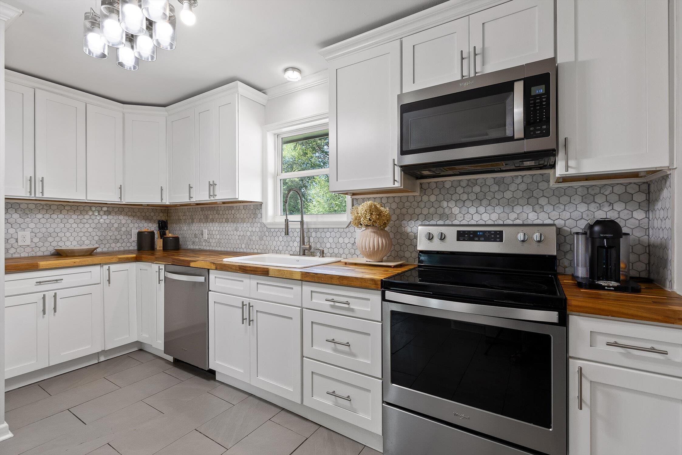 109 Rolling Ridge Drive Chattanooga, TN 37421 - Photo 11 of 24 12-Rolling Ridge-12