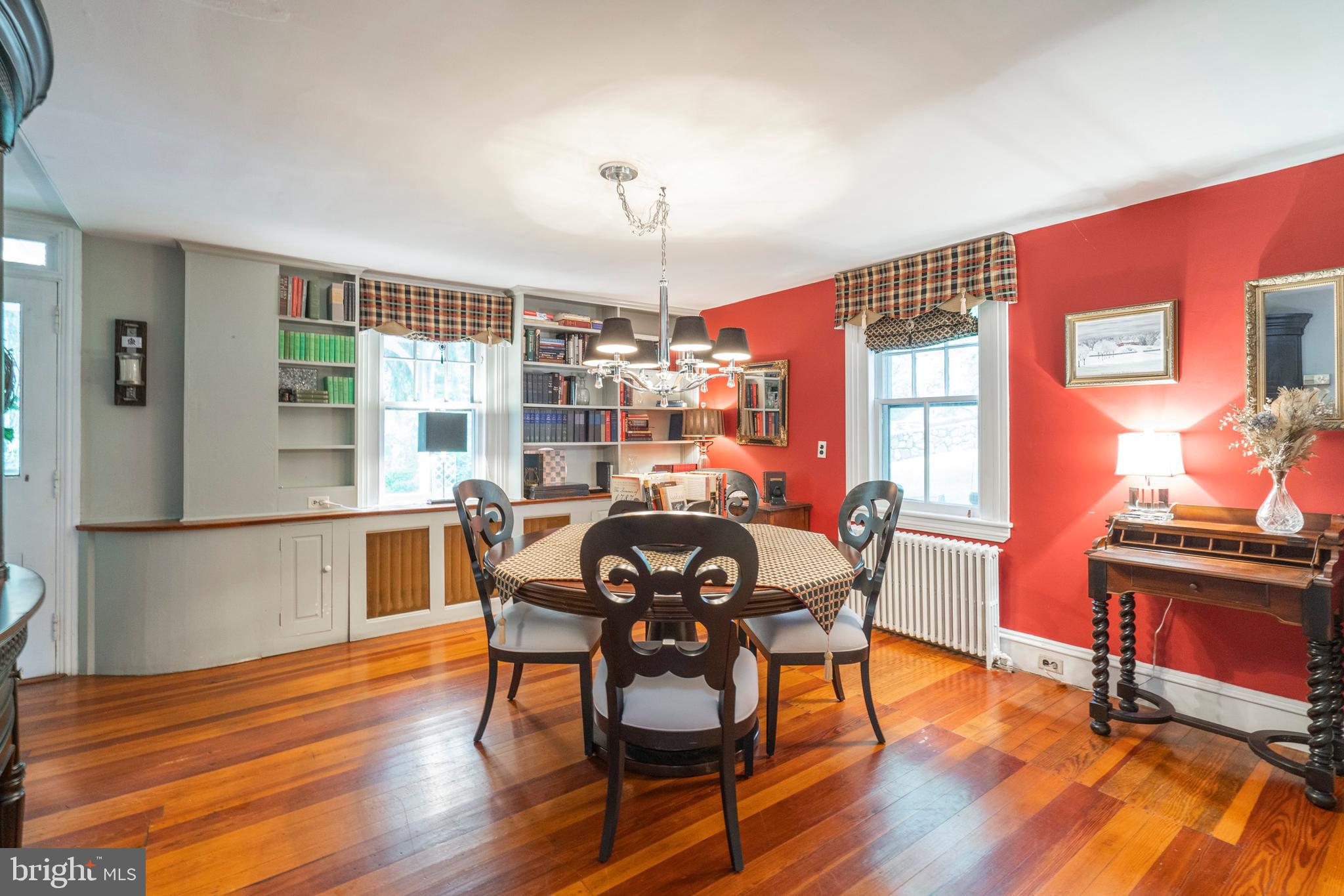 805 Brower Road Wayne, PA 19087 - Photo 4 of 33