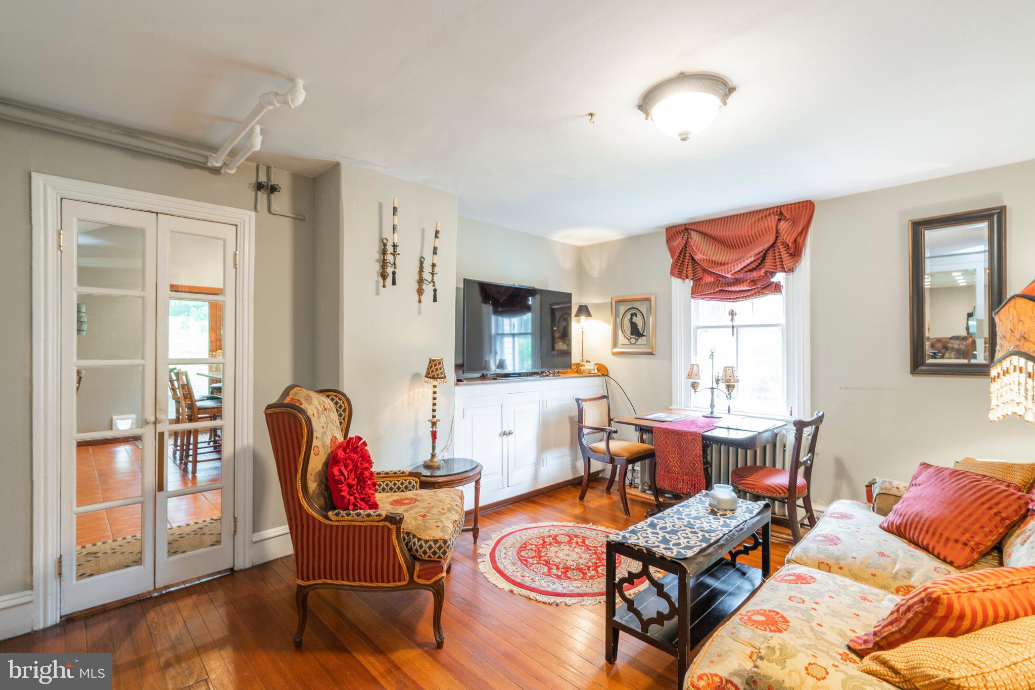 805 Brower Road Wayne, PA 19087 - Photo 5 of 33