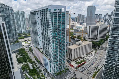 $3,200 | 500 Brickell Avenue, Unit 2204, Miami, FL 33131