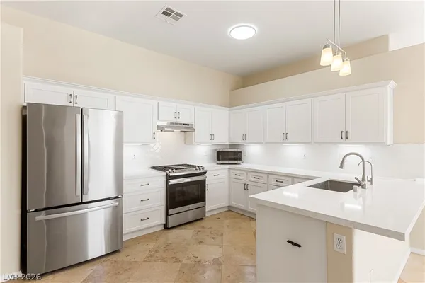 $2,400 | 110 La Suena Court, Henderson, NV 89012