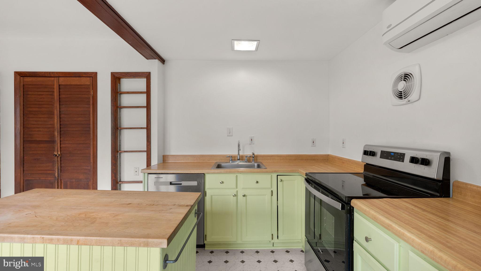 511 Tulip Road Riva, MD 21140 - Photo 15 of 55 Kitchen