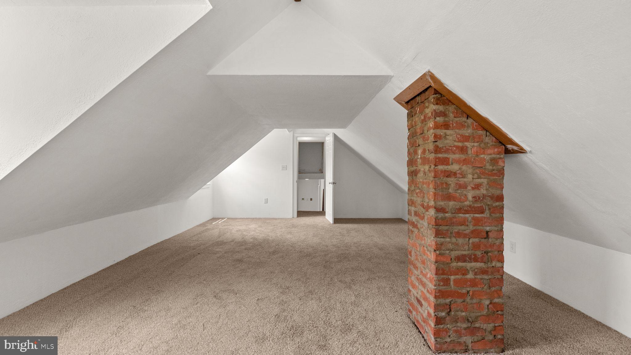 511 Tulip Road Riva, MD 21140 - Photo 22 of 55 Upper Level Bedroom