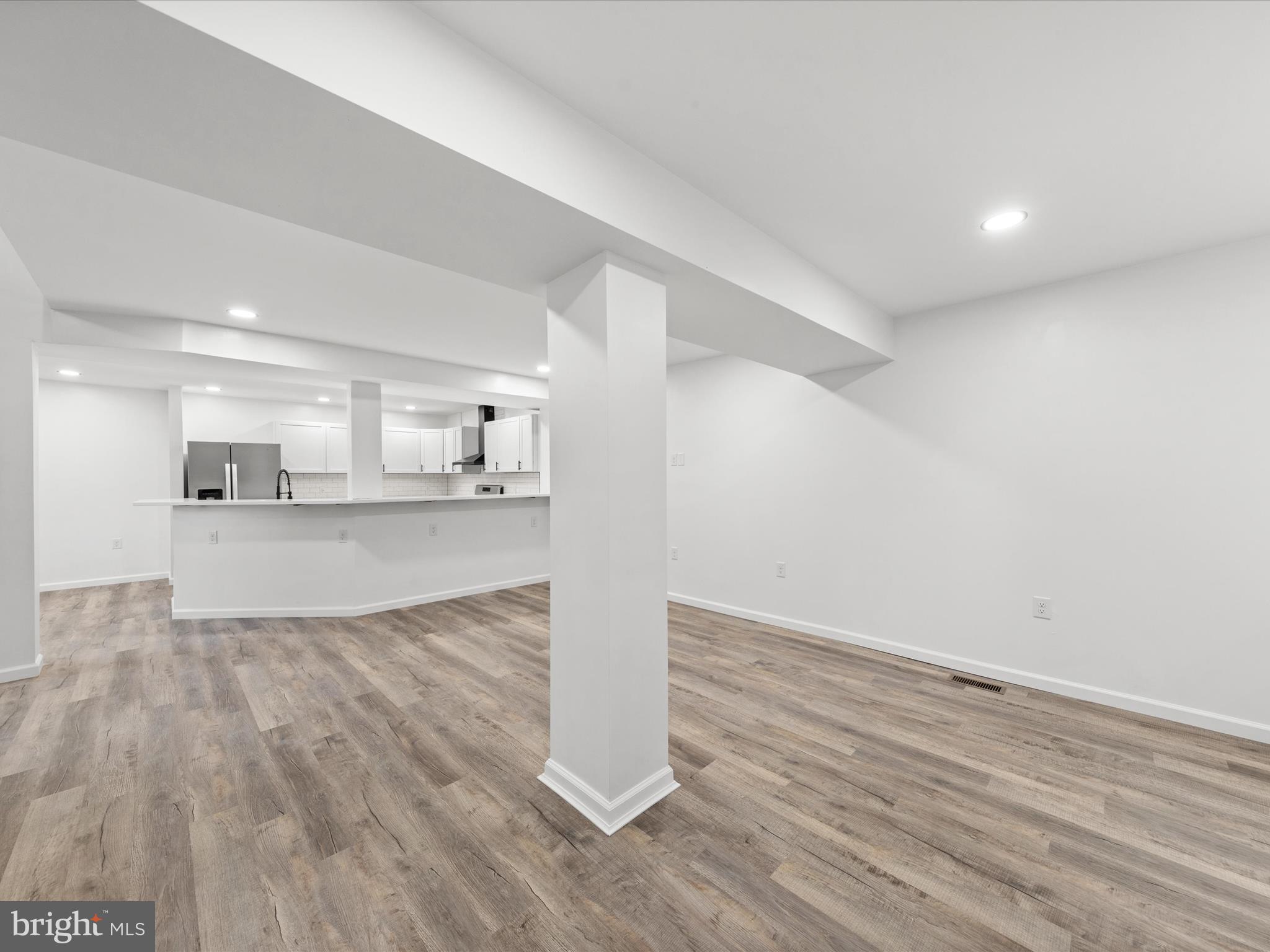 700 Moores Avenue Cambridge, MD 21613 - Photo 12 of 44 Entertainment living area