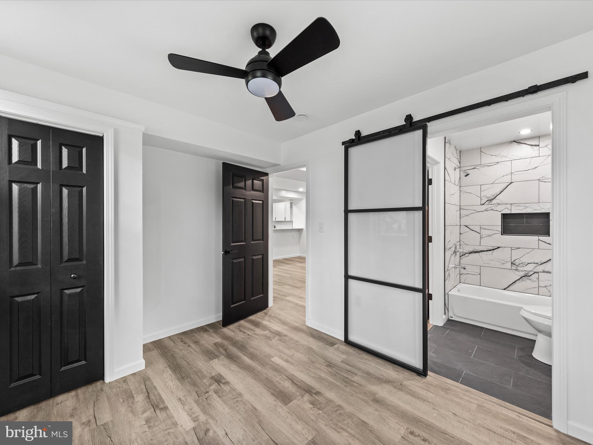 700 Moores Avenue Cambridge, MD 21613 - Photo 20 of 44 Bedroom 3 with private bathroom