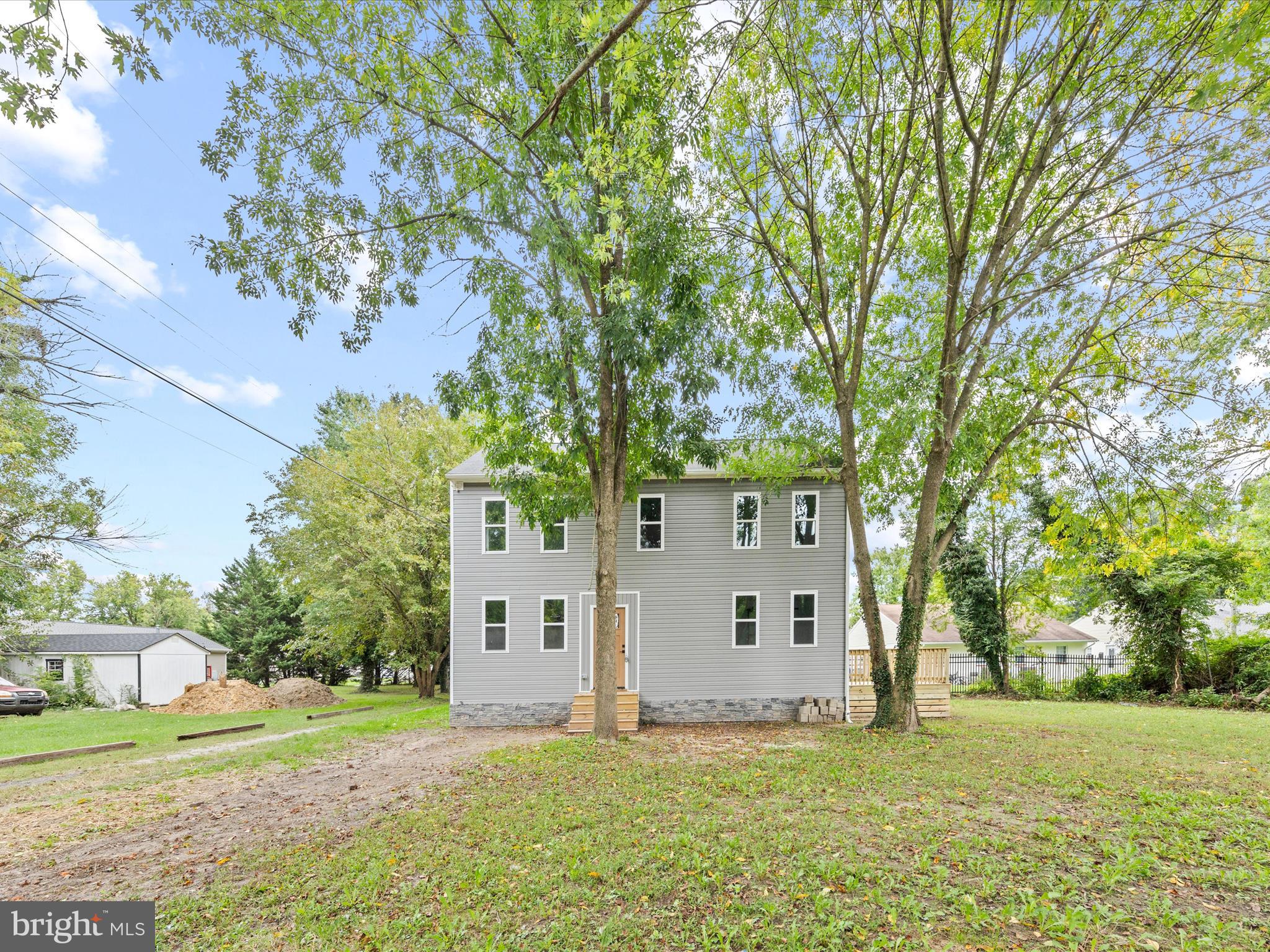 700 Moores Avenue Cambridge, MD 21613 - Photo 40 of 44 Front of home view from street