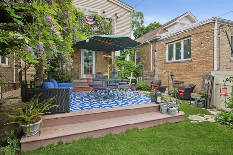 $589,900 | 5321 West Pensacola Avenue, Chicago, IL 60641