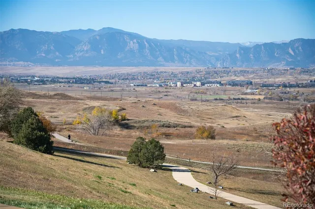 $890,000 | 221 Summit Trail, Broomfield, CO 80020