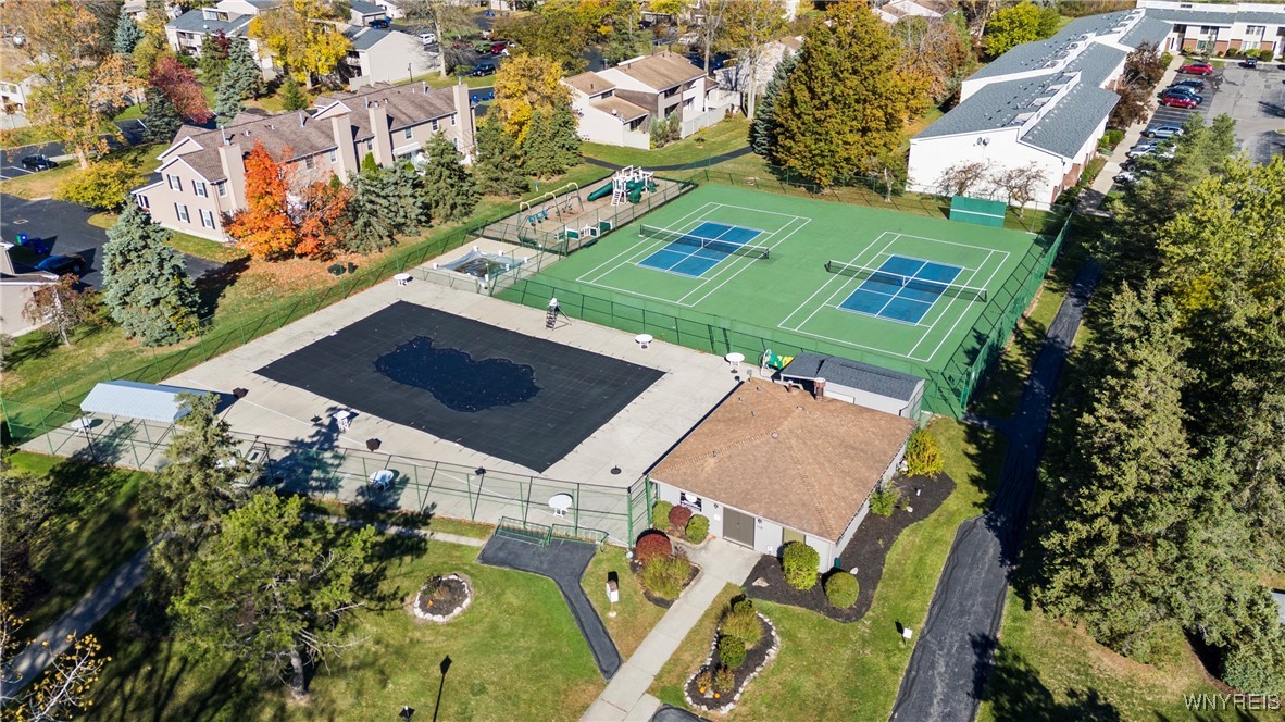 1406 Netherton Court Amherst, NY 14051 - Photo 16 of 18 Ransom Oaks Amenities