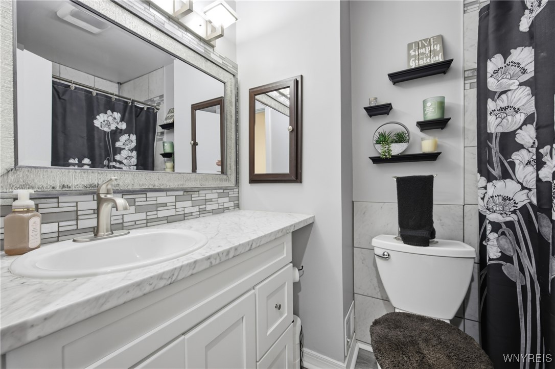 1406 Netherton Court Amherst, NY 14051 - Photo 9 of 18 Full Bath - 2nd Floor