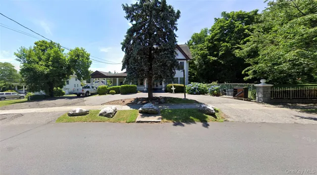 $3,600 | 57 Pintard Avenue, Unit 3, New Rochelle, NY 10801