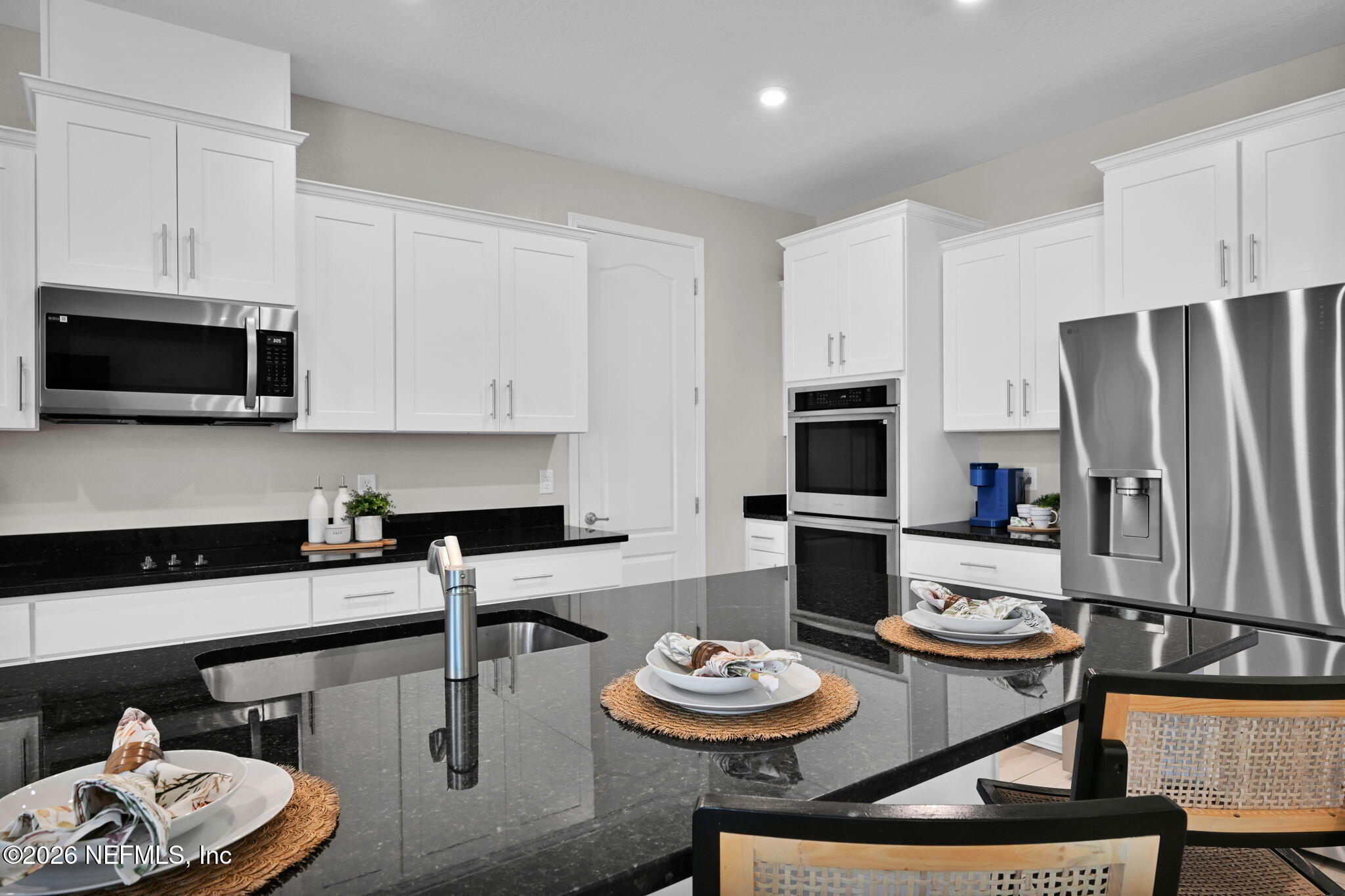 4050 Coyote Court Middleburg, FL 32068 - Photo 23 of 93 Kitchen