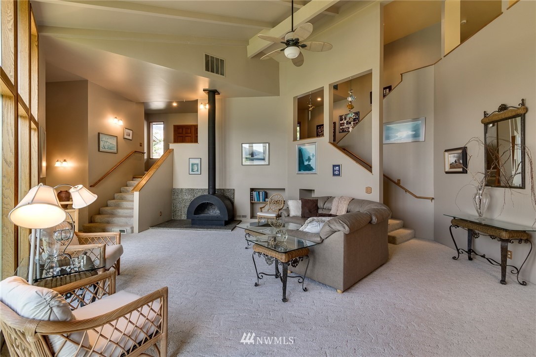 61 Washut Lane Manson, WA 98831 - Photo 11 of 25