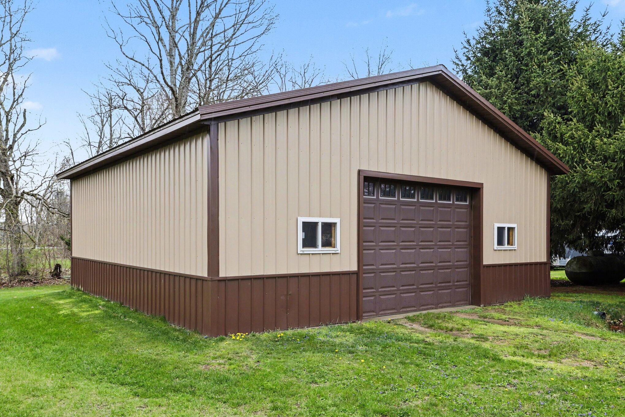 28573 Maystead Road Sturgis, MI 49091 - Photo 16 of 27 018_file_2440