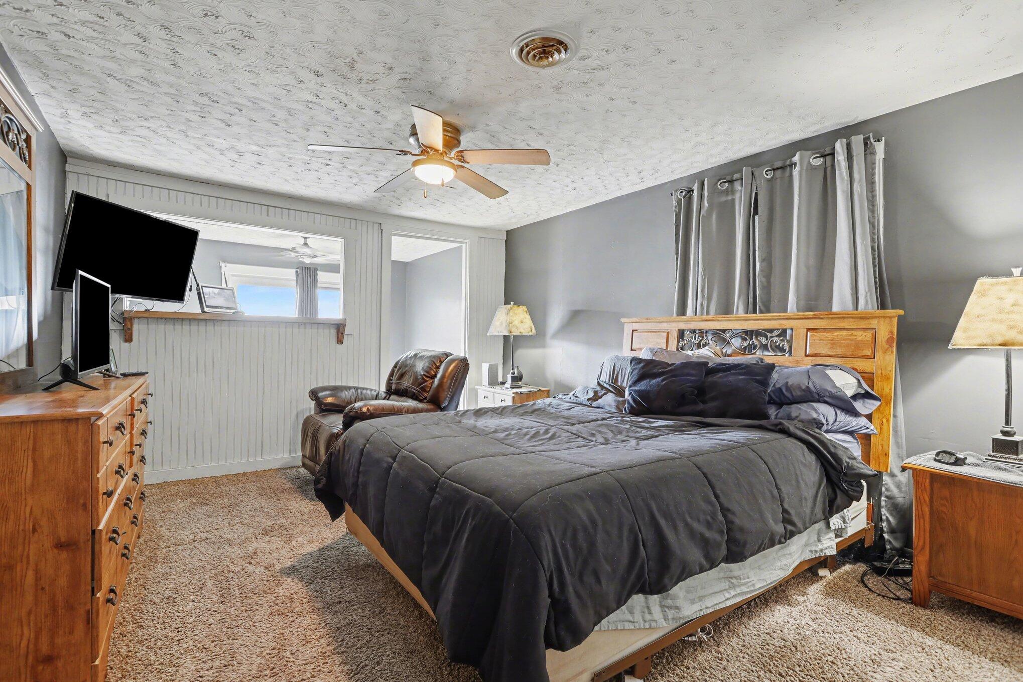 28573 Maystead Road Sturgis, MI 49091 - Photo 22 of 27 013_file_1394