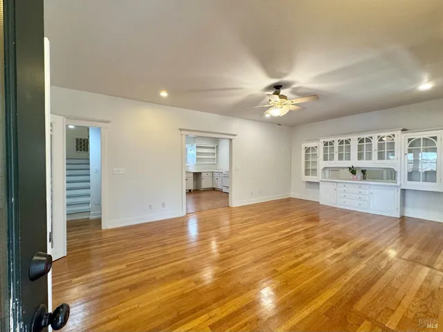 $875,000 | 2984 1st Street, Napa, CA 94558