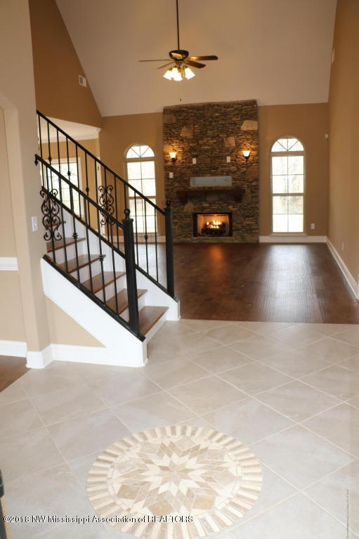 3417 Straw Bridge Road Olive Branch, MS 38654 - Photo 3 of 23 20180225191125838185000000-o