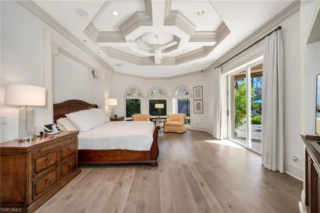 $6,500,000 | 15102 Frescott Way, Naples, FL 34110