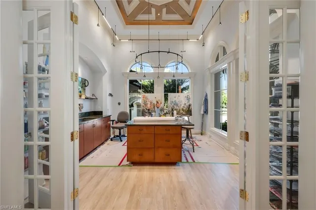 $6,500,000 | 15102 Frescott Way, Naples, FL 34110