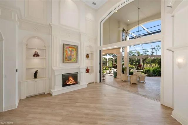 $6,500,000 | 15102 Frescott Way, Naples, FL 34110