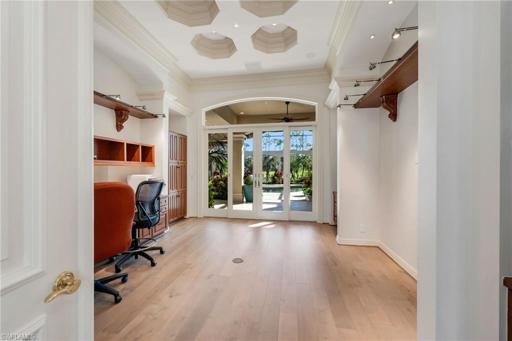 15102 Frescott Way Naples, FL 34110 - Photo 9 of 50